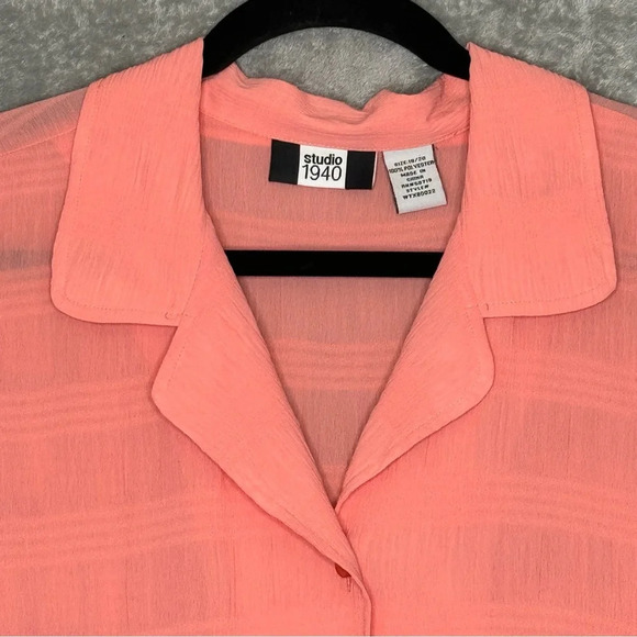 Studio 1940 18 20 1X Shirt Top Coral Pink Solid Button Up 3/4 Sleeve V Neck - Picture 3 of 6